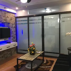 Bords Sweet Apartment Davao