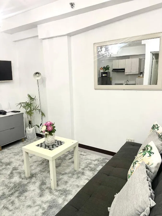 Lancris Residences 2 Bedroom Entire Apartment Near Airport With Pool Paranaque City Aparthotel